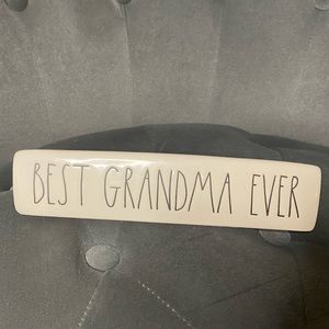Rae Dunn “Best Grandma Ever” Plaque